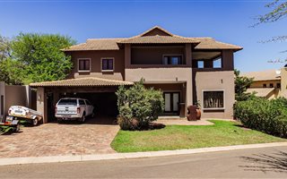 3 Bedroom House in Sable Hills Waterfront Estate