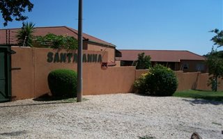 3 Bedroom Apartment in Safari Gardens
