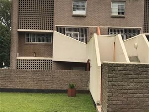3 Bed Apartment in Morningside