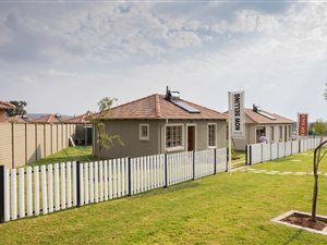 2 Bed House in Mahube Valley