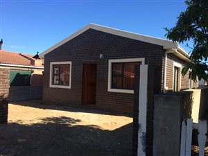3 Bed House in Amstelhof