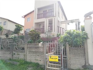 3 Bed House in Woodhurst