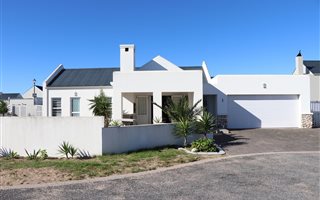2 Bedroom House in Laguna Sands