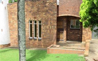 3 Bedroom House in Merrivale Heights