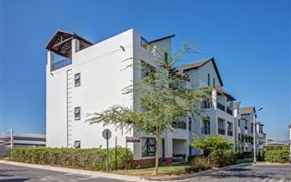 1 Bedroom Apartment in Dainfern