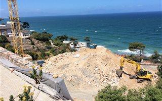 1800 m² Land available in St James