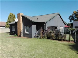 3 Bedroom House in Vanderbijlpark CW