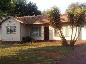 3 Bed House in Sherwood Gardens