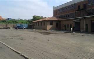 Commercial space in Clairwood