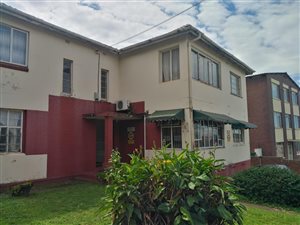 2 Bed Apartment in Umbilo