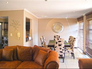 2 Bed Apartment in Melrose North