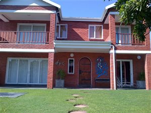 5 Bed House in Kenton-on-Sea