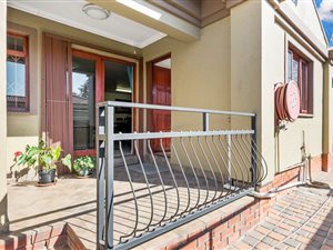 3 Bed Townhouse in Parkhill Gardens