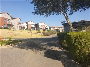 2 Bed Apartment in Jackal Creek Golf Estate