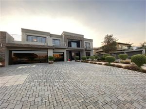 5 Bed House in Helderwyk