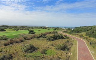 1766 m² Land available in St Francis Links