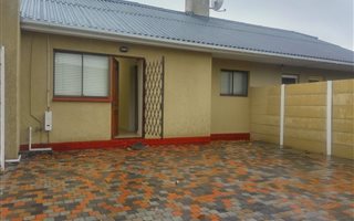 Townhouse in Plumstead