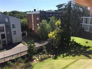 2 Bed Apartment in Craighall
