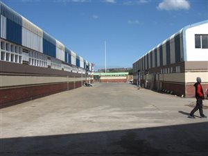 5841 m² Industrial space in Phoenix