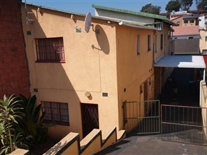 2 Bed House in Risecliff