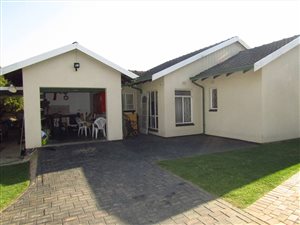 3 Bed House in Verwoerdpark