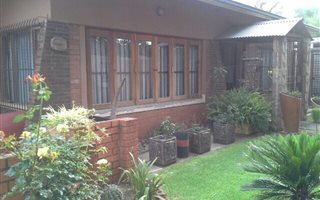 2 Bedroom House in Vanderbijlpark CW