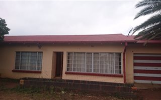 3 Bedroom House in Klerksdorp