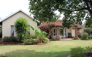 3 Bedroom House in Noordwyk