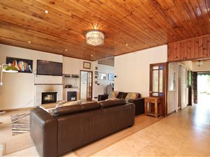 5 Bed House in Dennedal