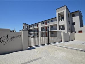 2 Bed Apartment in Burgundy Estate