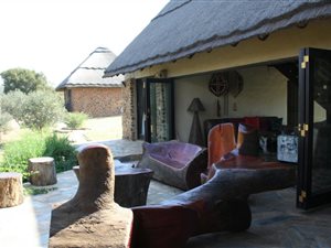 3 Bed House in Remhoogte