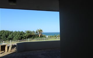 3 Bedroom Apartment in Manaba
