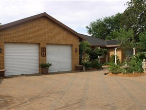 5 Bed House in Hennenman