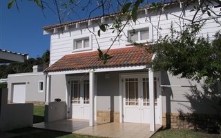 2 Bedroom Apartment in Keurboomstrand