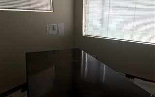 1348 m² Office Space in Vryheid