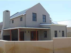 3 Bed House in Graanendal