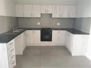 2 Bed Apartment in Silver Oaks