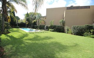 3 Bedroom Townhouse in Oaklands