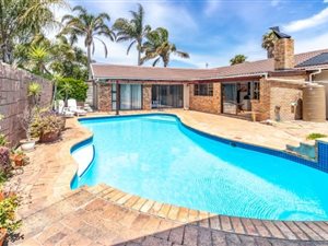 6 Bed House in Ferndale