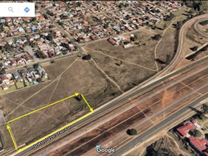 8824 m² Commercial space in Hermanstad