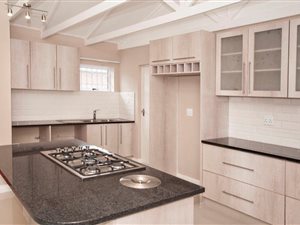 3 Bed House in Pinelands