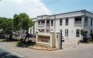 673 m² Office Space in Eastgate