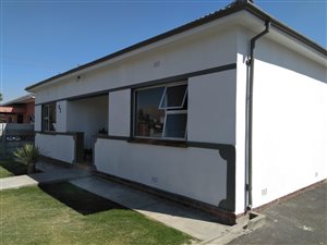 3 Bed House in Parow Valley