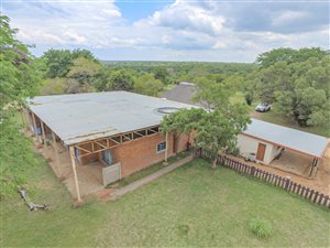 23 ha Farm in Dinokeng