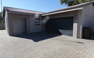 3 Bedroom Cluster in Brentwood Park