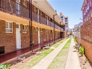 2.5 Bed Apartment in Arcadia