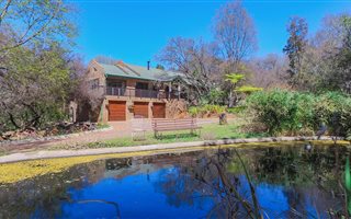 3 Bedroom House in Mooikloof Equestrian Estate