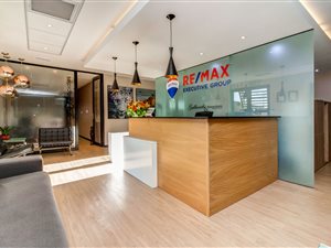 44 m² Commercial space in Broadacres