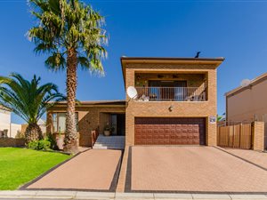 3 Bed House in Langeberg Heights