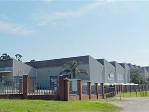2960 m² Industrial space in Amalinda